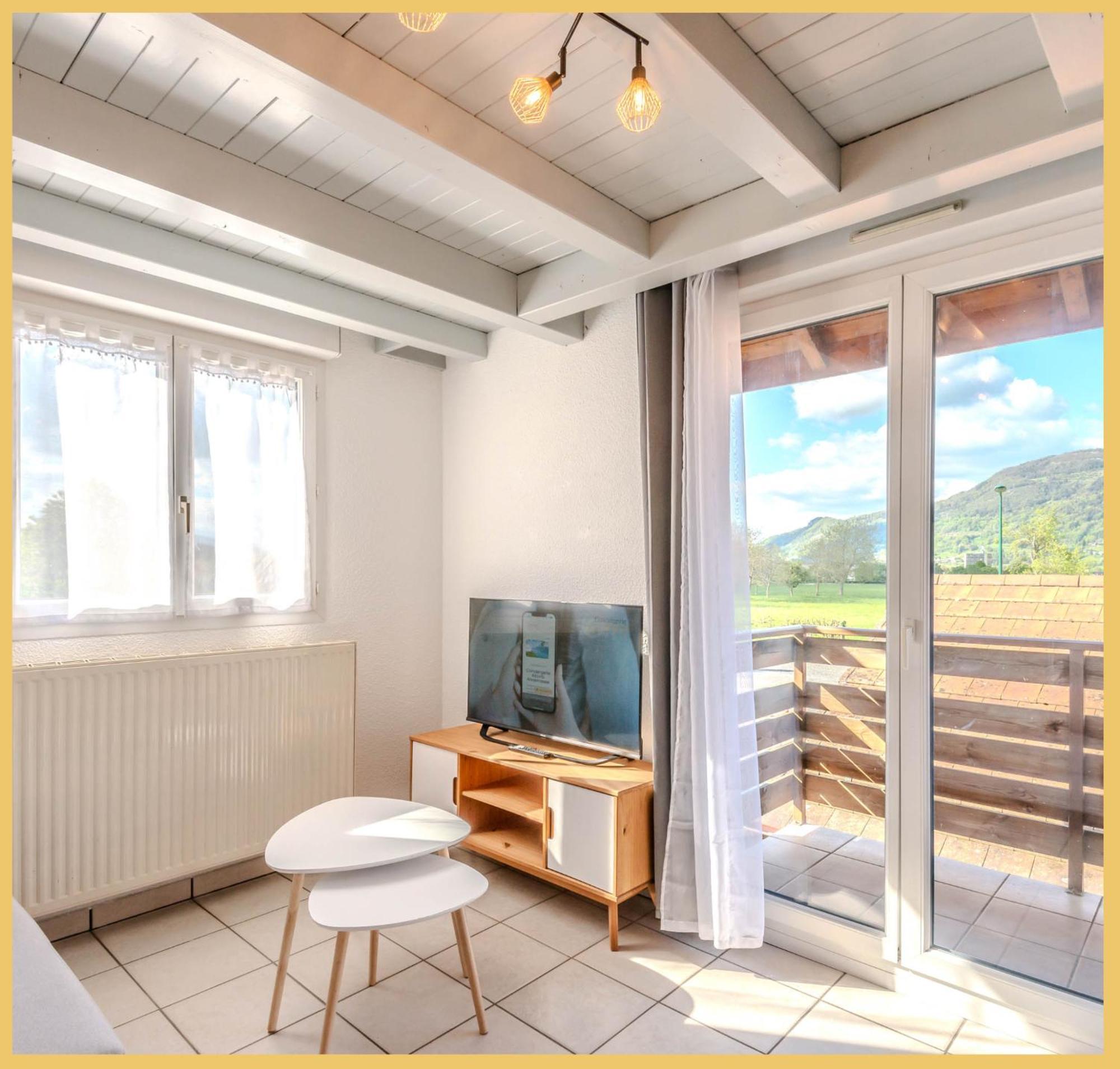Le Faucigny Apartment Saint-Pierre-en-Faucigny Ngoại thất bức ảnh